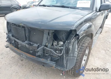 2012 Nissan Frontier Pro-4X z USA, uszkodzony, nr VIN 1N6AD0EV8CC458916